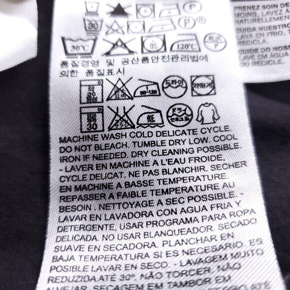 Levis Button Up Shirt Men S Black Short Sleeve Casual Streetwear Minimalist - Picture 12 of 12